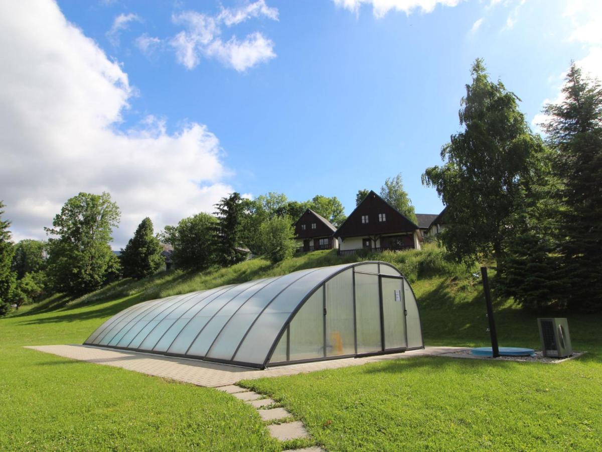 Holiday Home Holiday Hill E52 By Interhome แชร์นีดุล ภายนอก รูปภาพ